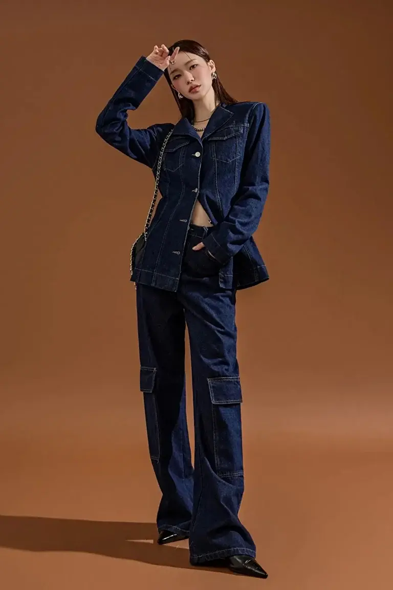 Liliana Models member highlight image 2