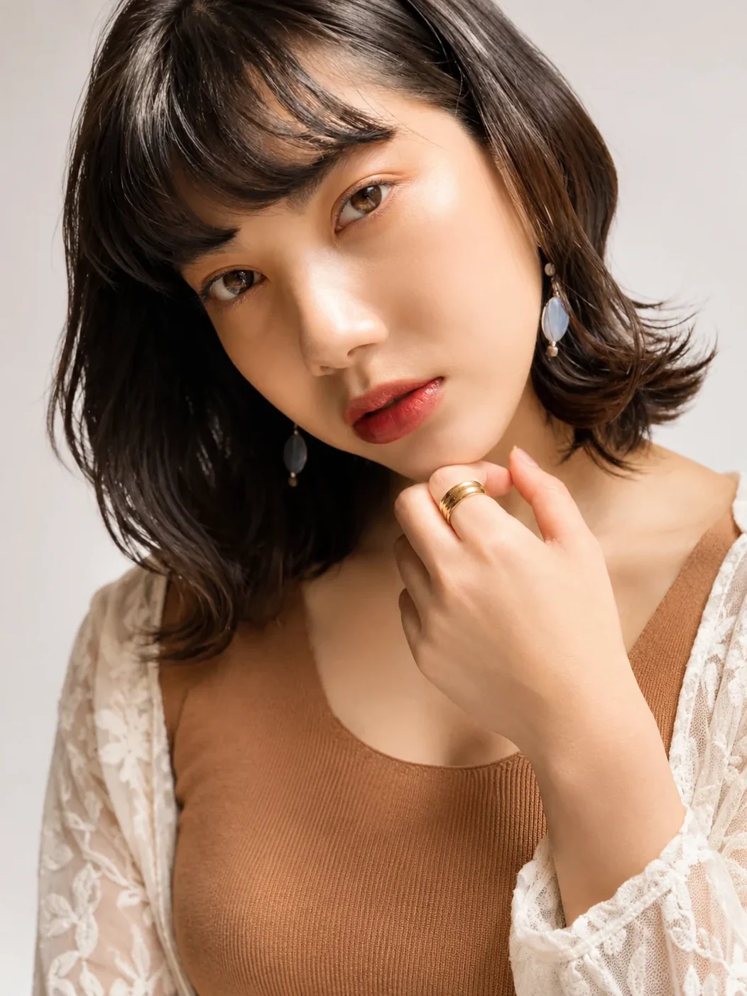 マナ - Liliana Models