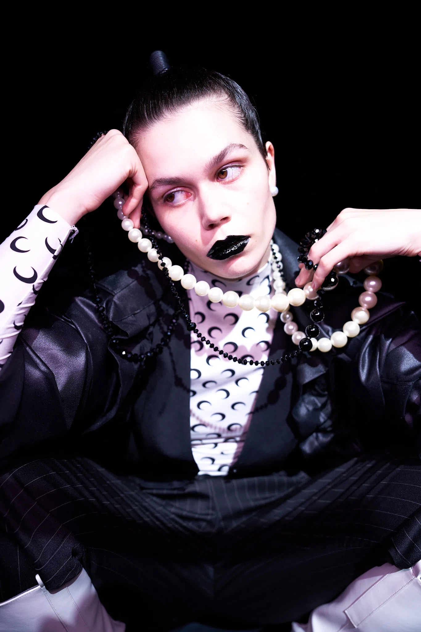 Photo 4 is for サーシャ.