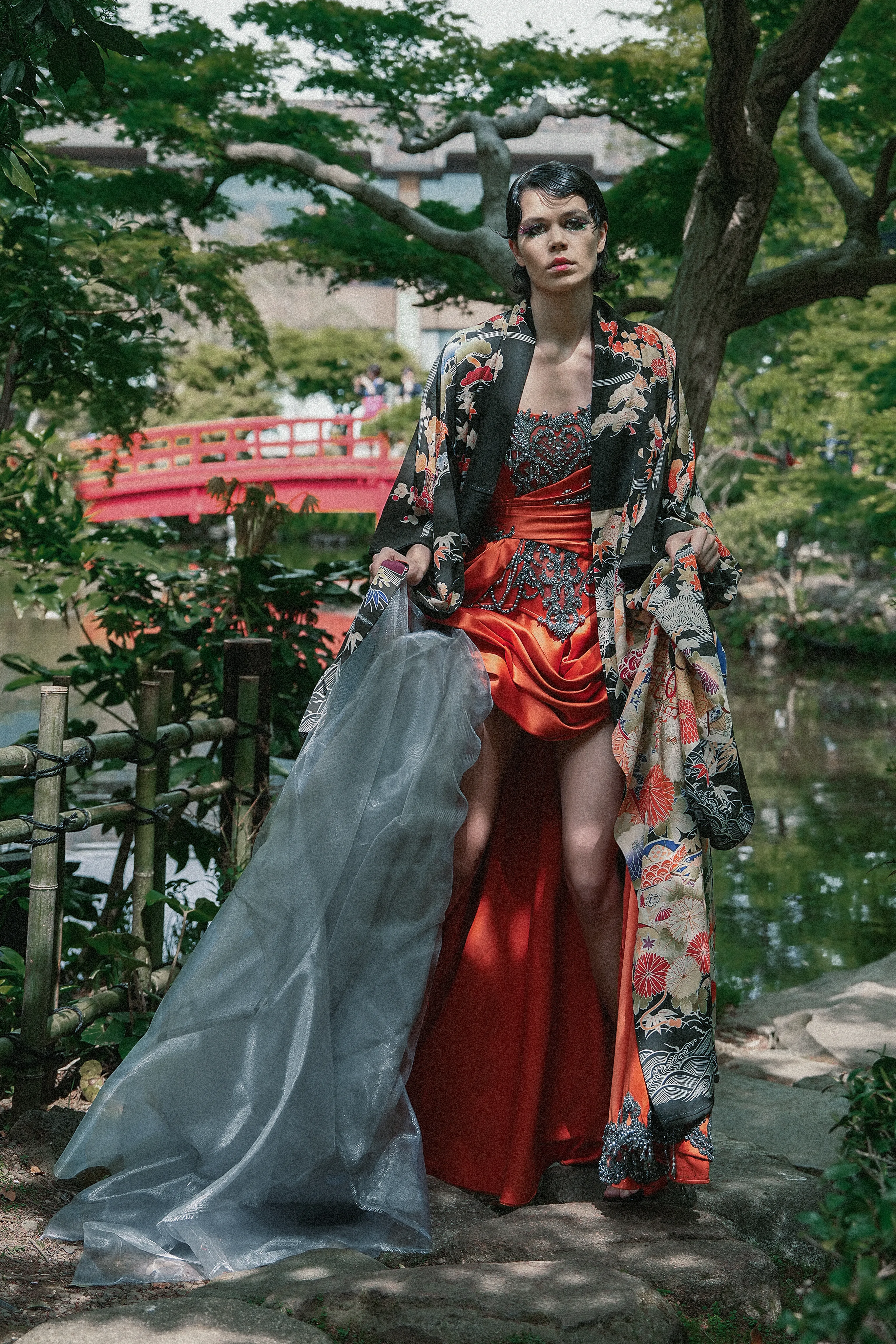 Photo 6 is for サーシャ.