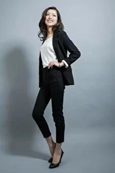 夕佳 - モデル - Liliana Models