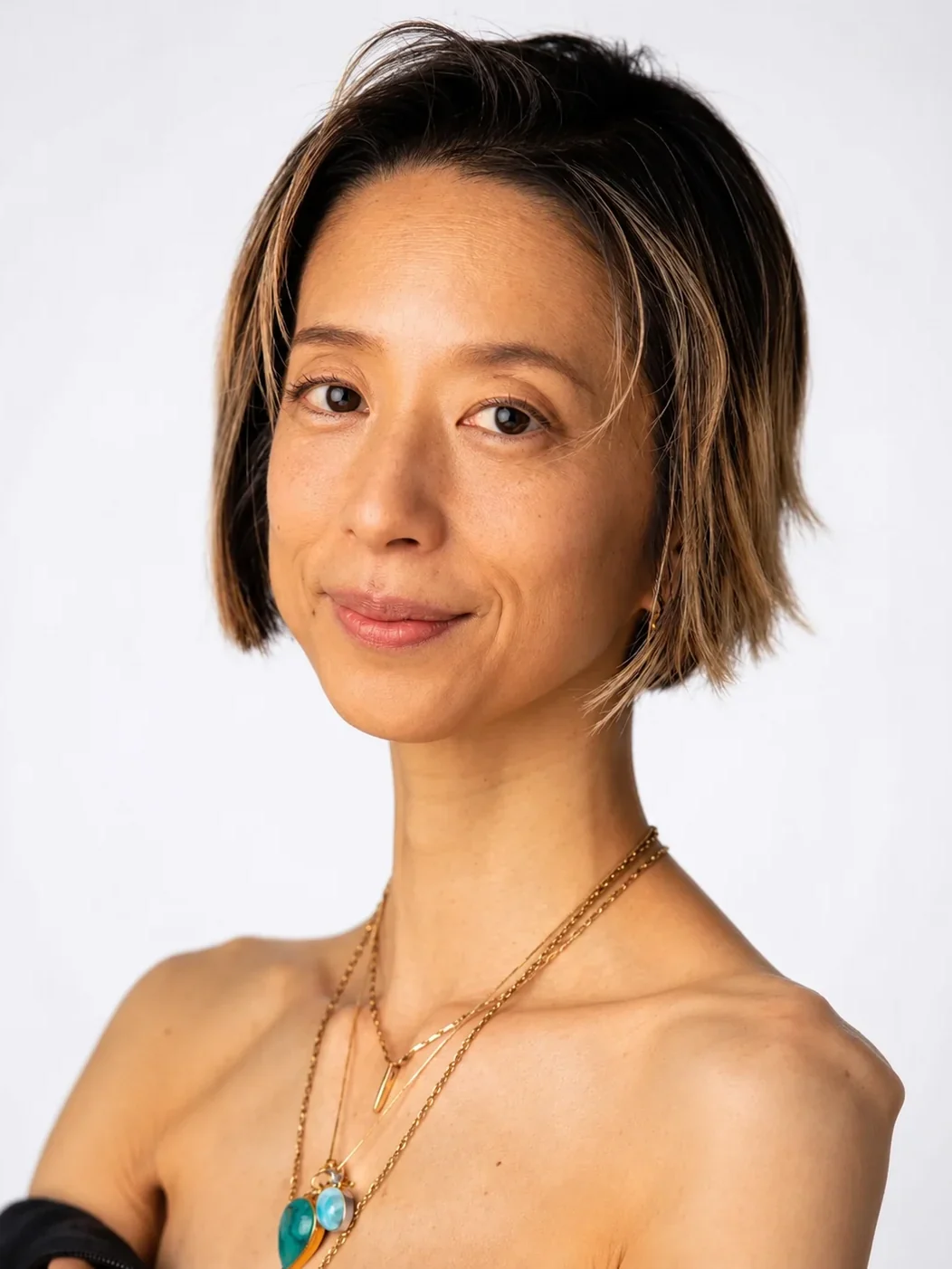 舞 - Liliana Models