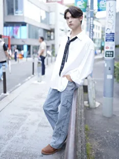 levi-2321-profile_photo-673b07771b2a9
