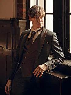 priv3__rafael-2407-full_length_photo-678eaaa3b63af-678eaaa3b63b4-678eaaa3b63b5