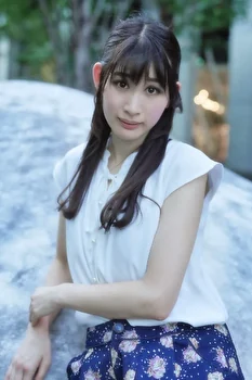 彩 - インフルエンサー - Liliana Models