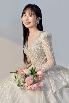 Anna - Influencer - Liliana Models