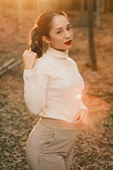 CAROLINE - Liliana Models