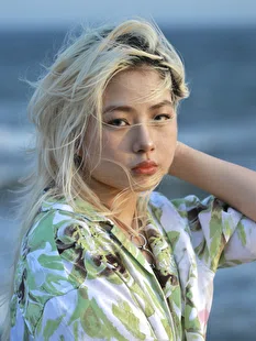 xiying-2581-profile_photo-67909af30d353