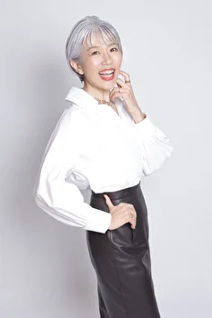 真弓 - Liliana Models