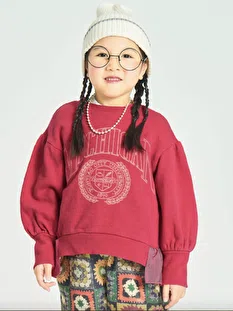 Reika 2634 Polaroid waist up photo