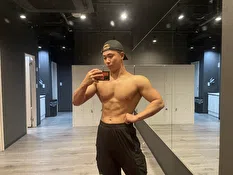 zen-2732-profile_photo-6772ade6d4437