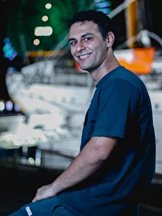 priv3__arash-2802-full_length_photo-677bf9291886e-677bf92918875-677bf92918876