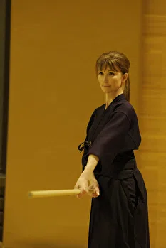 priv3__jessica-2837-polaroid_waist_up_photo-67768eb6b8e18-67768eb6b8e1e-67768eb6b8e1f