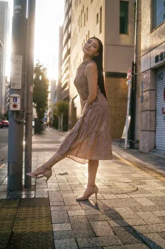 priv3__miqri-2937-full_length_photo-67912ba945224-67912ba945228-67912ba945229