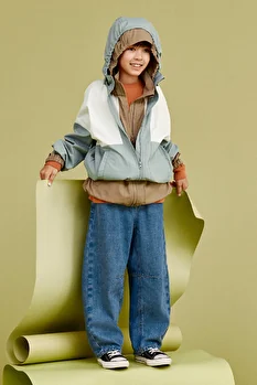 アシュトン - Liliana Models