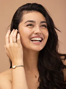 priv3__grace-3009-polaroid_waist_up_photo-676a314266475-676a31426647b-676a31426647c