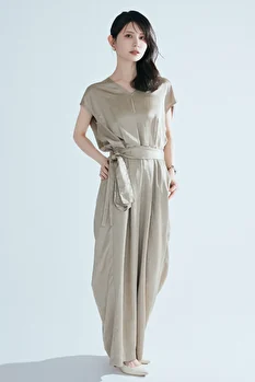 麻由美 - Liliana Models
