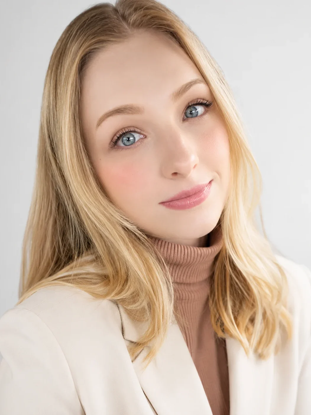 Anya - Liliana Models