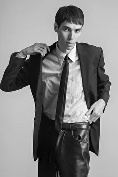 Leon - Liliana Models