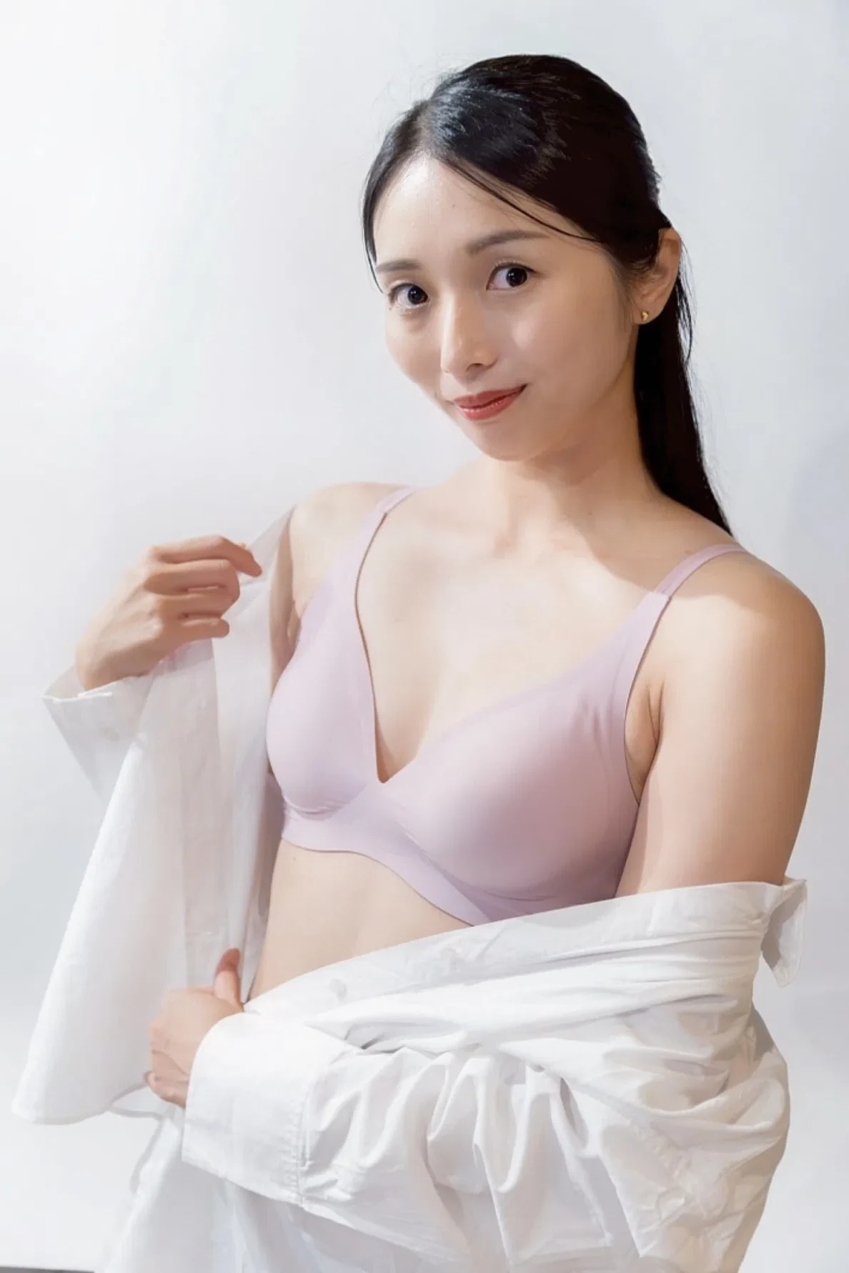 Photo 12 is for 莉舞.