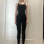 Photo 2 is for ロッティ.