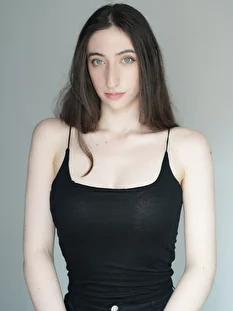 絵園 - Liliana Models