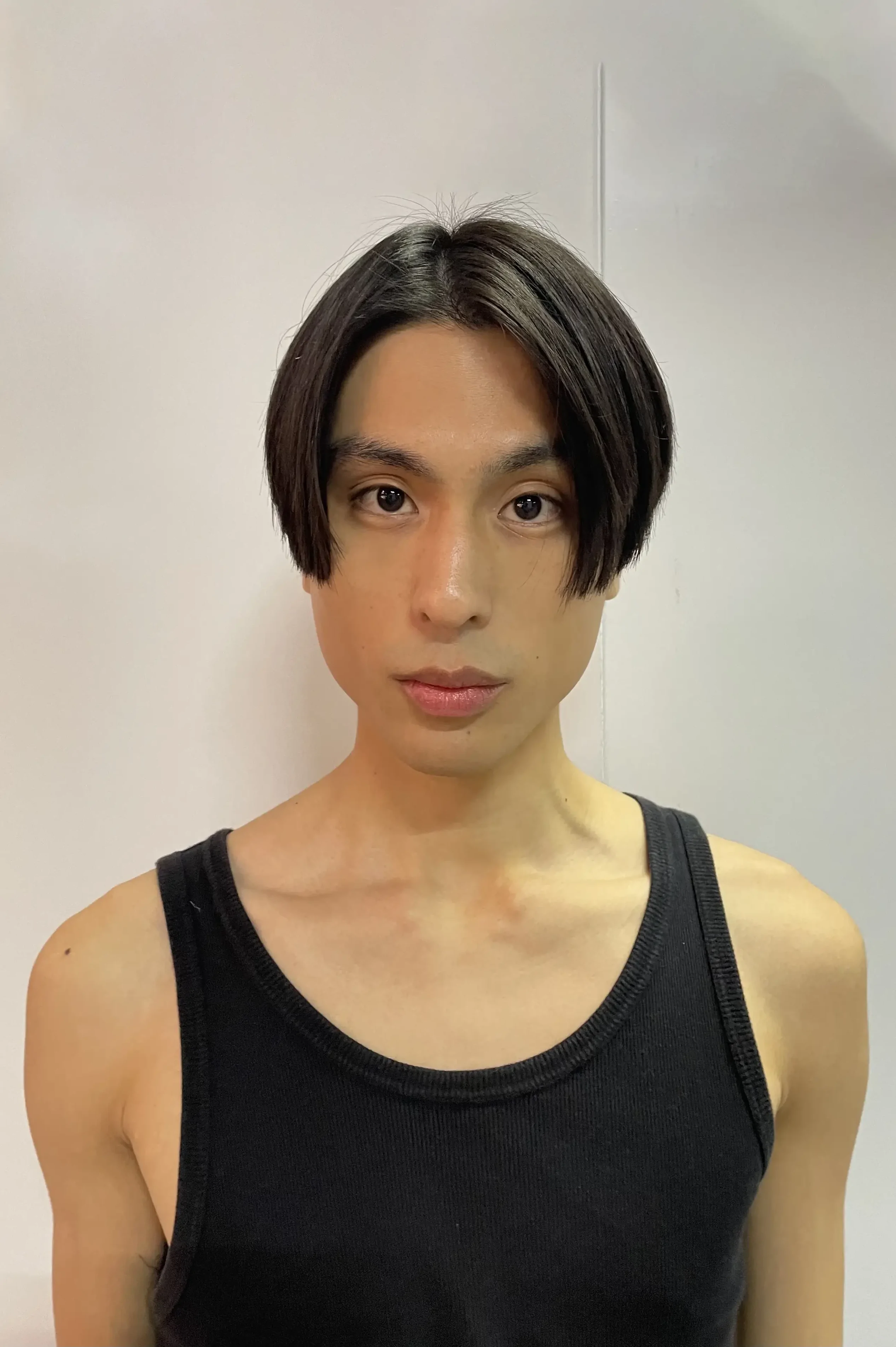 Photo 1 is for タツヤ.