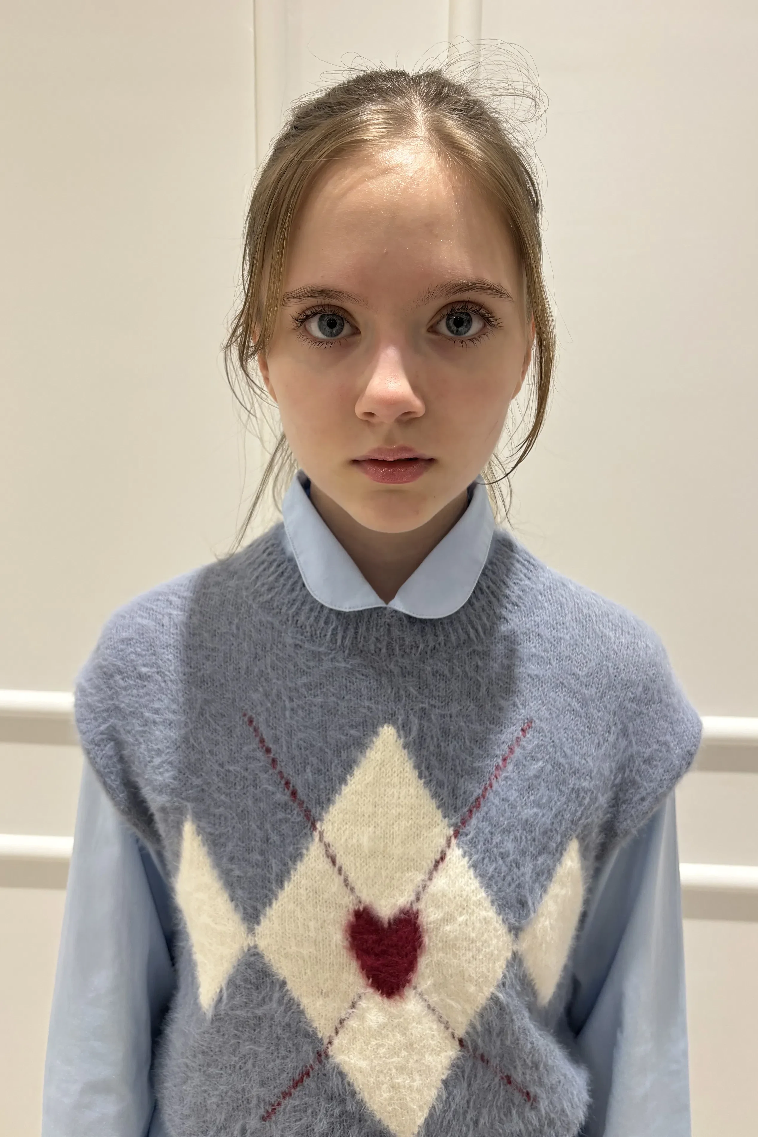 Photo 1 is for アナスタシア.