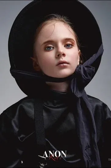 Photo 5 is for アナスタシア.