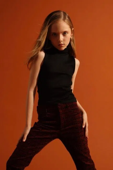 Photo 6 is for アナスタシア.