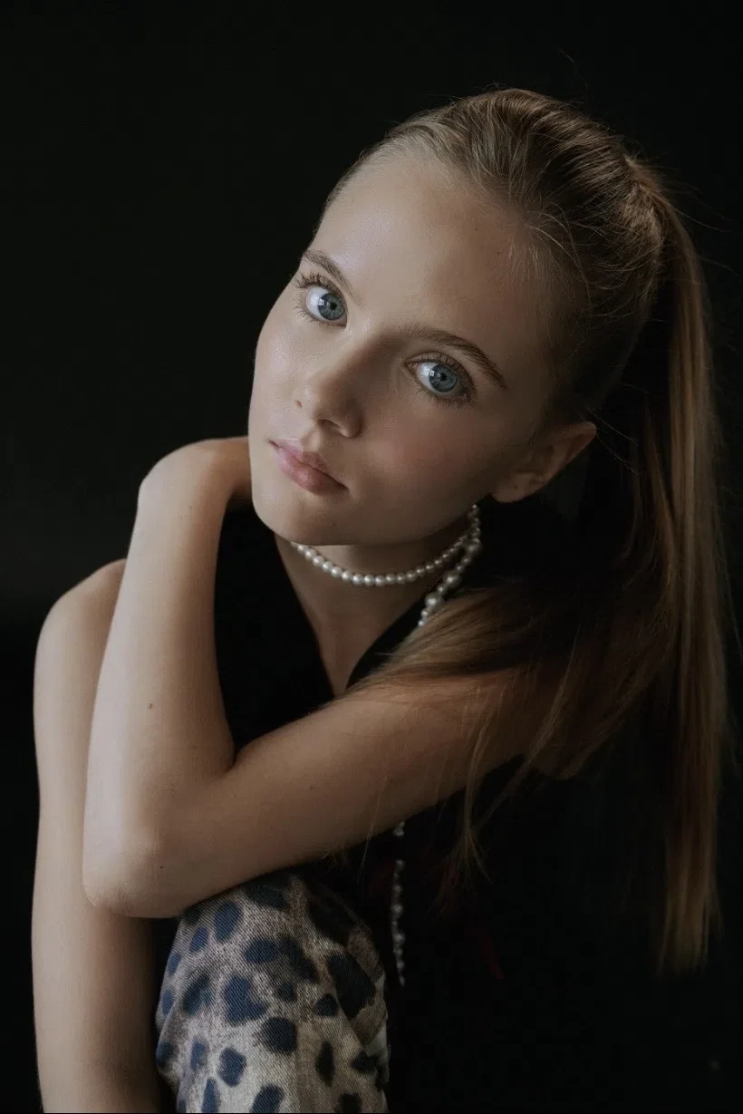 Photo 11 is for アナスタシア.