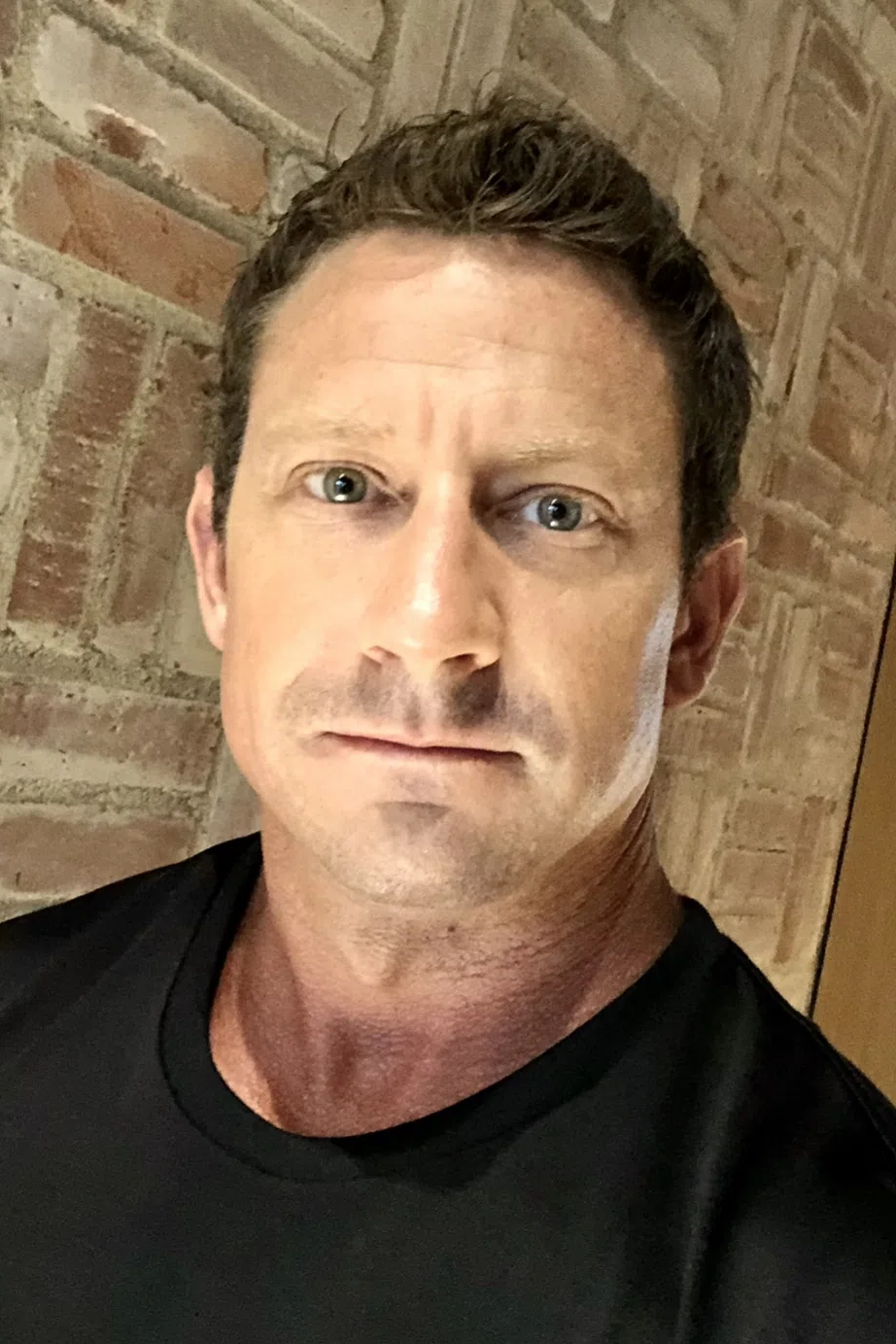 Photo 1 is for リー.