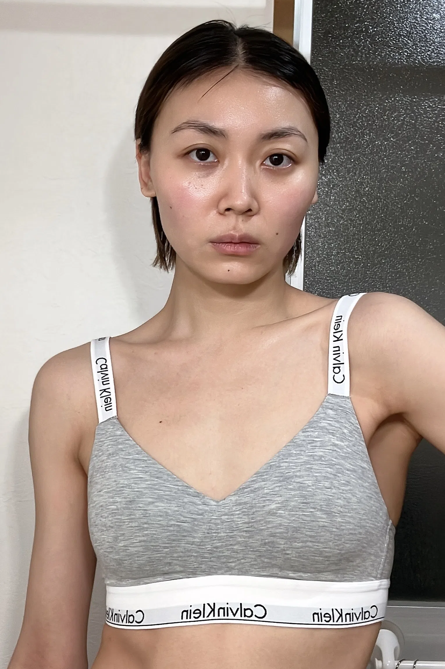 Photo 1 is for ビデリア.