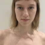 Photo 1 is for リン.