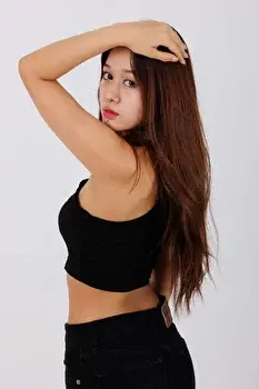 ナンダウリー - Liliana Models
