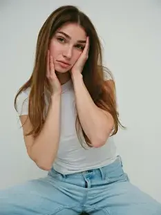KARYNA 4081 Profile photo
