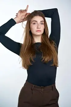 KARYNA 4081 Profile photo