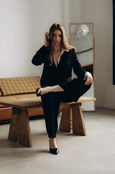 Karyna Voloshchuk 4081 Image other photos 4