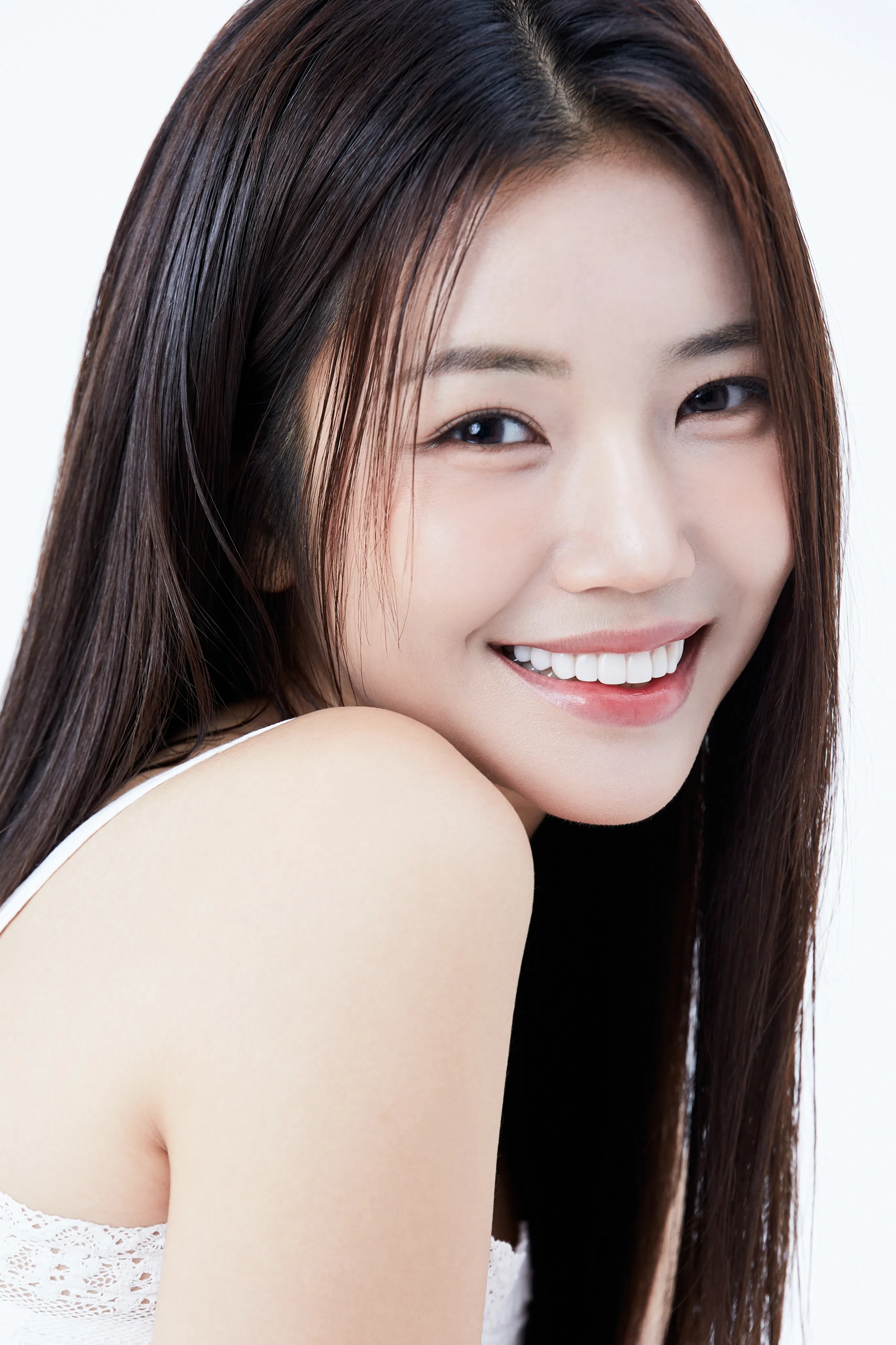 Photo 5 is for キム.