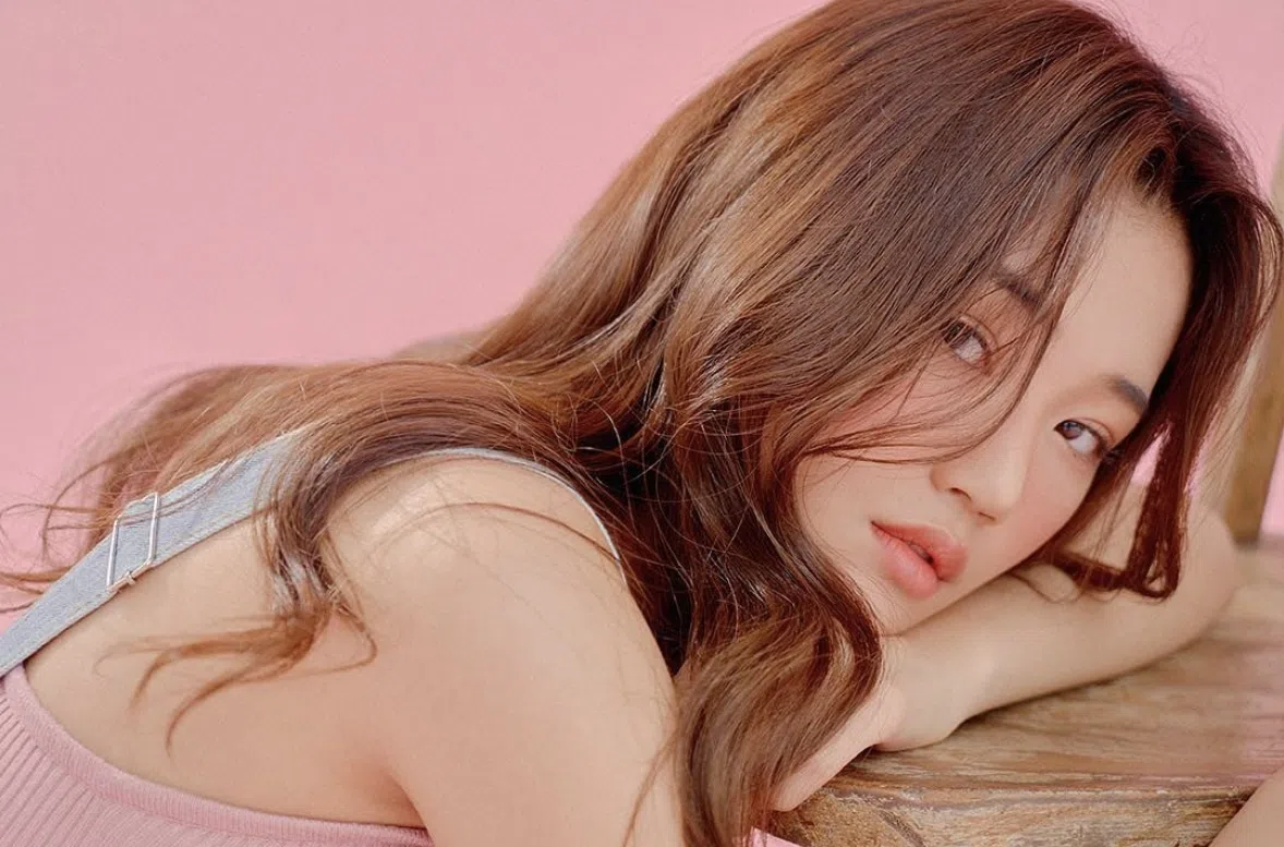 Photo 9 is for キム.