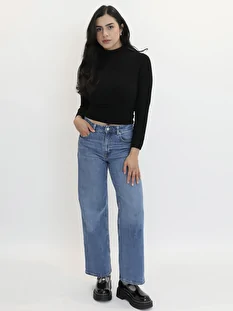 Erika Funatsu 4238 Image polaroid full length photo