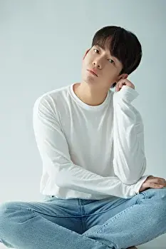 JAEIL 4247 Polaroid full length photo