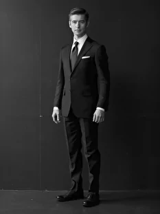 STEVE 4247 Full length photo