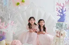 HANNAH 4249 Full length photo