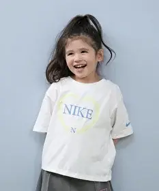 HANNAH 4249 Full length photo