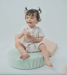 RODIONOVNA 4253 Full length photo