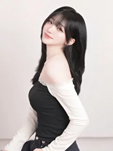 Lee hanseul 4261 Image polaroid waist up photo