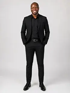 Kodjo 4298 Full length photo