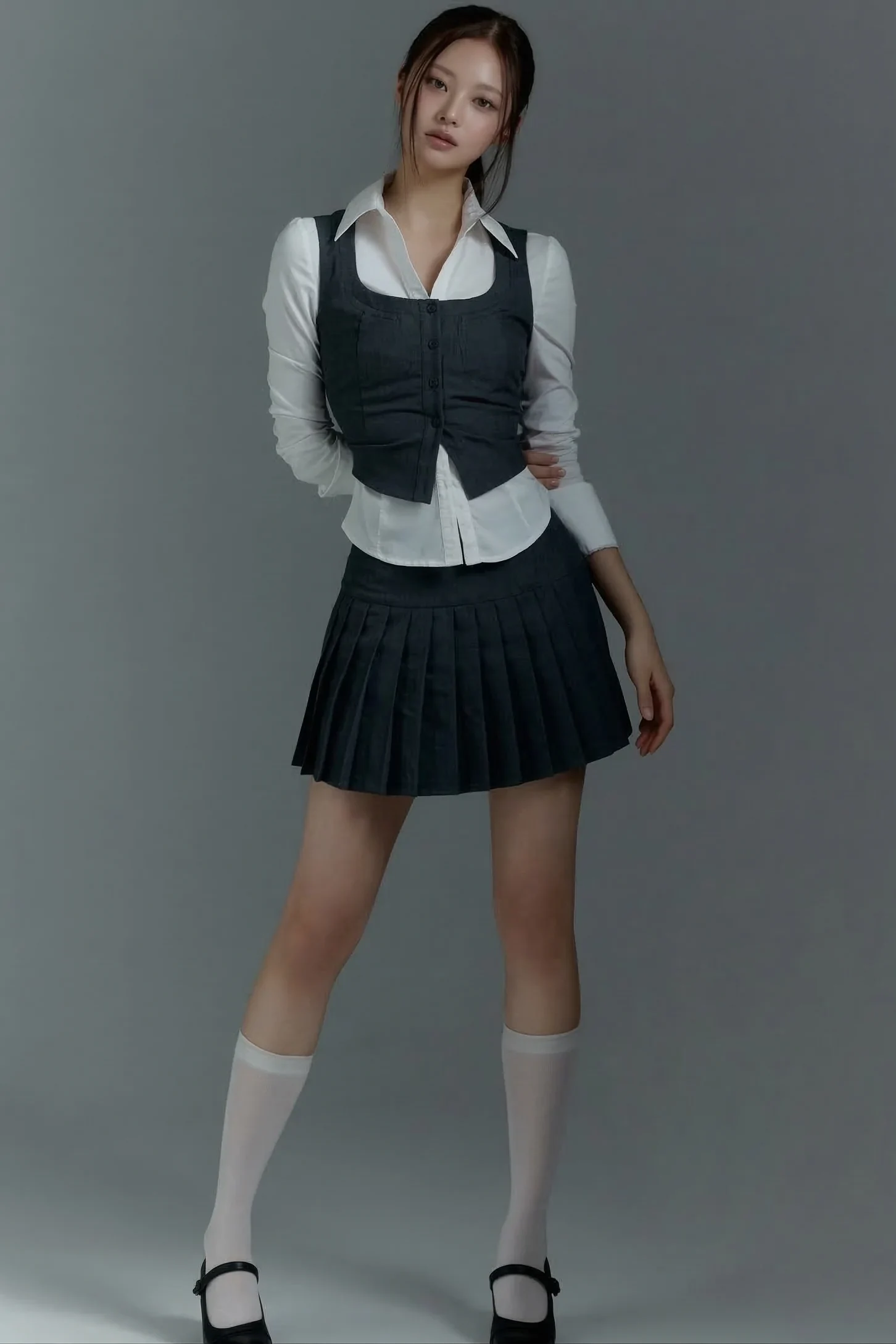 Photo 3 is for ソヨン.