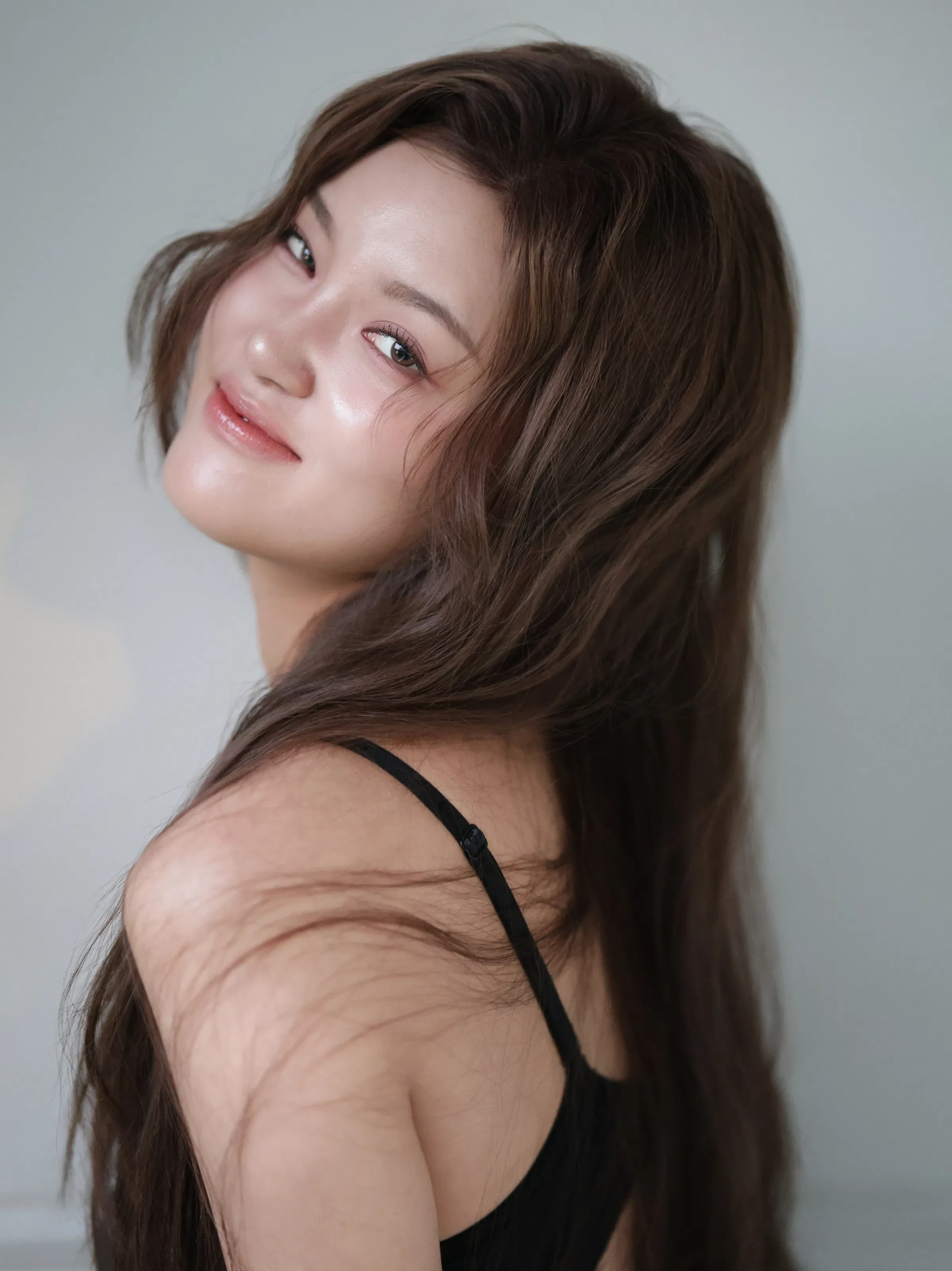 YOOSOO - Model - Liliana Models